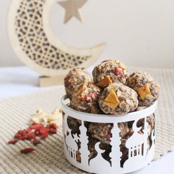 Set of 3 White Metal Eid Mubarak Ramadan Cut Out Cake / Treat Tins - Small / Medium / Large