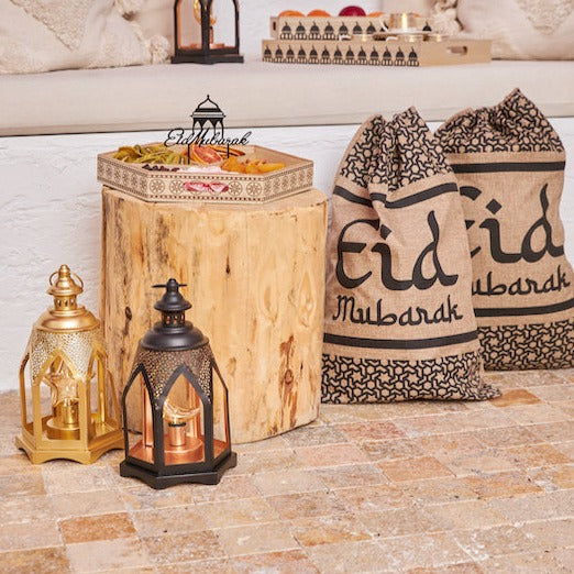Matte Gold Metal Lantern Table Centrepiece - LED Star (L22-18)