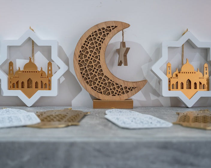 Set of 2 White & Gold 3D Wooden Star & Mosque Hanging Decorations(2116-1 WG)