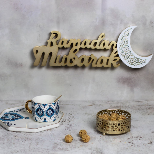 Gold & White Wooden "Ramadan Mubarak" & Moon Decoration / Table Centerpiece (757-34)