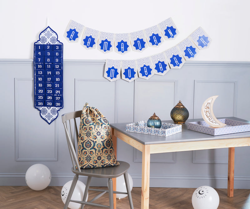 Blue & White Ottoman Style Pocket Felt Ramadan Advent Calendar