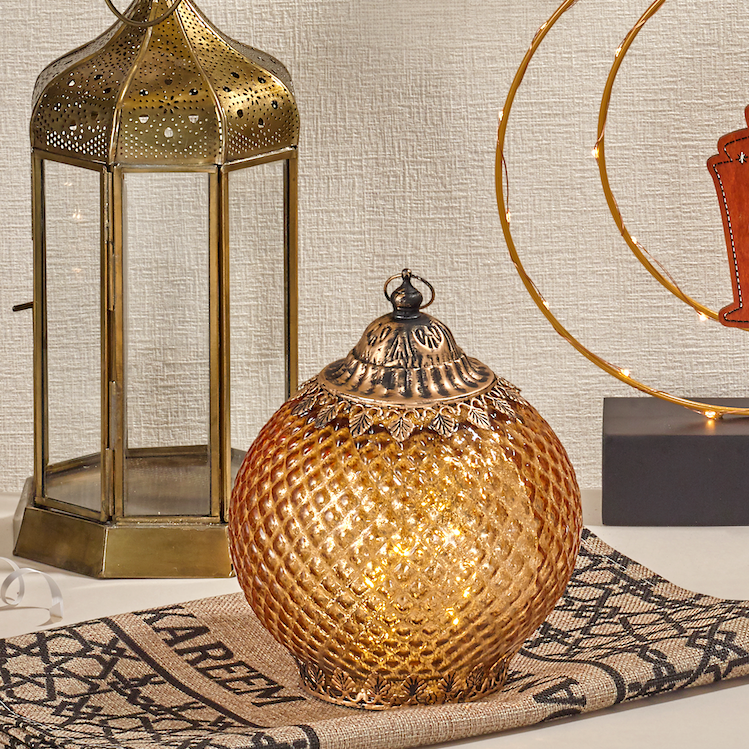 Pale Gold Crosshatch Pattern Glass LED Lantern Candle (L22-31)