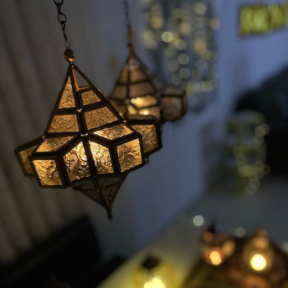 Antique Brass Metal Tea Light Candle Hanging Lantern (NS990)